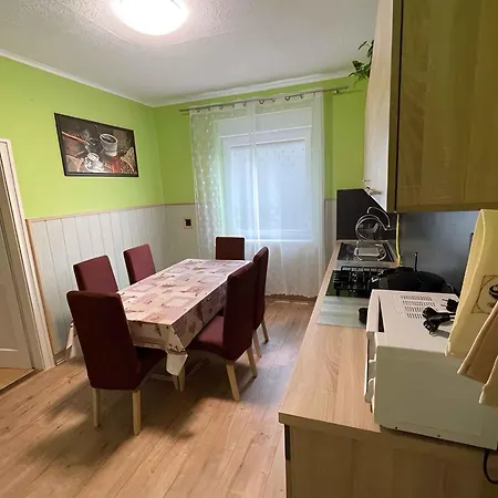 25 Appartement *